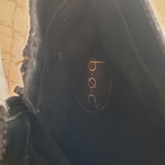 Booties - Picture 4 of 5